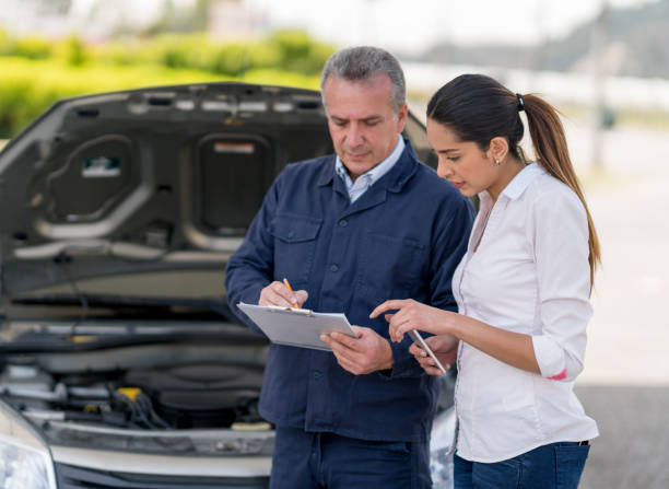 Auto insurance consultation in Holly, MI